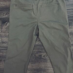 Woman’s Olive Green Pants
